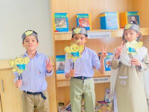 Buzzing with Knowledge 🐝